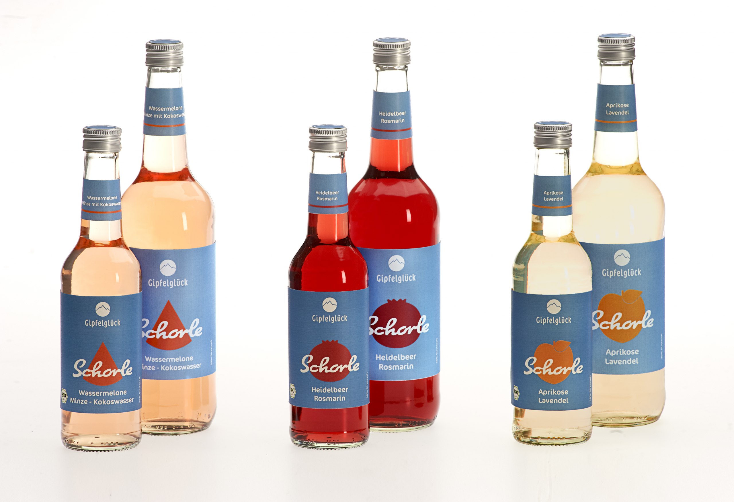 Entwicklung einer Markenidentität für eine Saftschorle inklusive eines Packaging Designs.