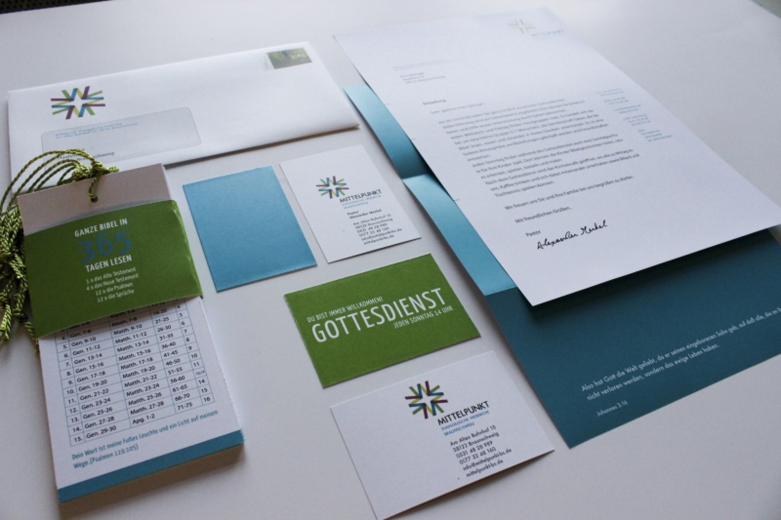 Ein Corporate Design für eine existierende evangelische Freikirche in Braunschweig.