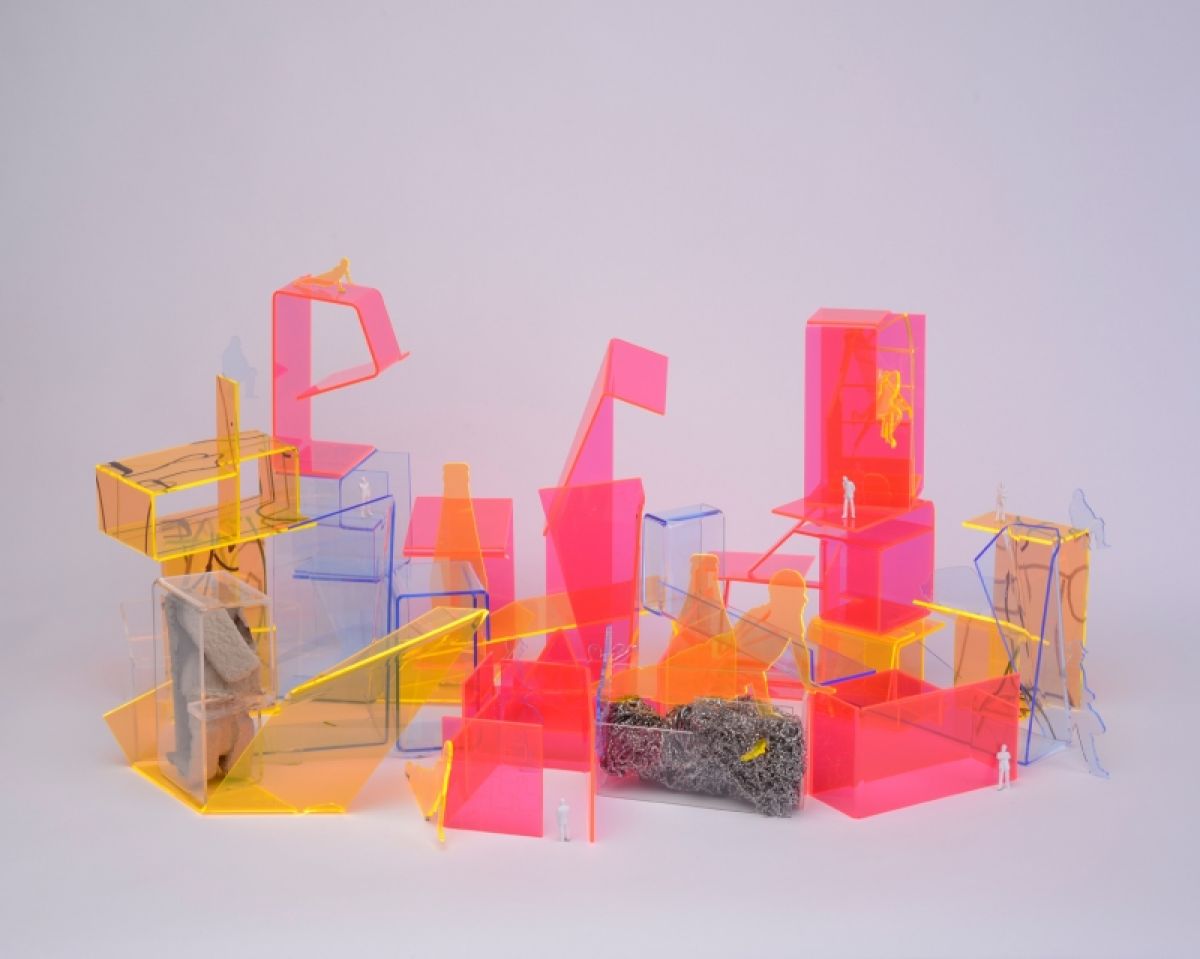 Theoretische und praktische Auseinandersetzung mit dem dreidimensionalen Objekt zwischen Kunst und Design