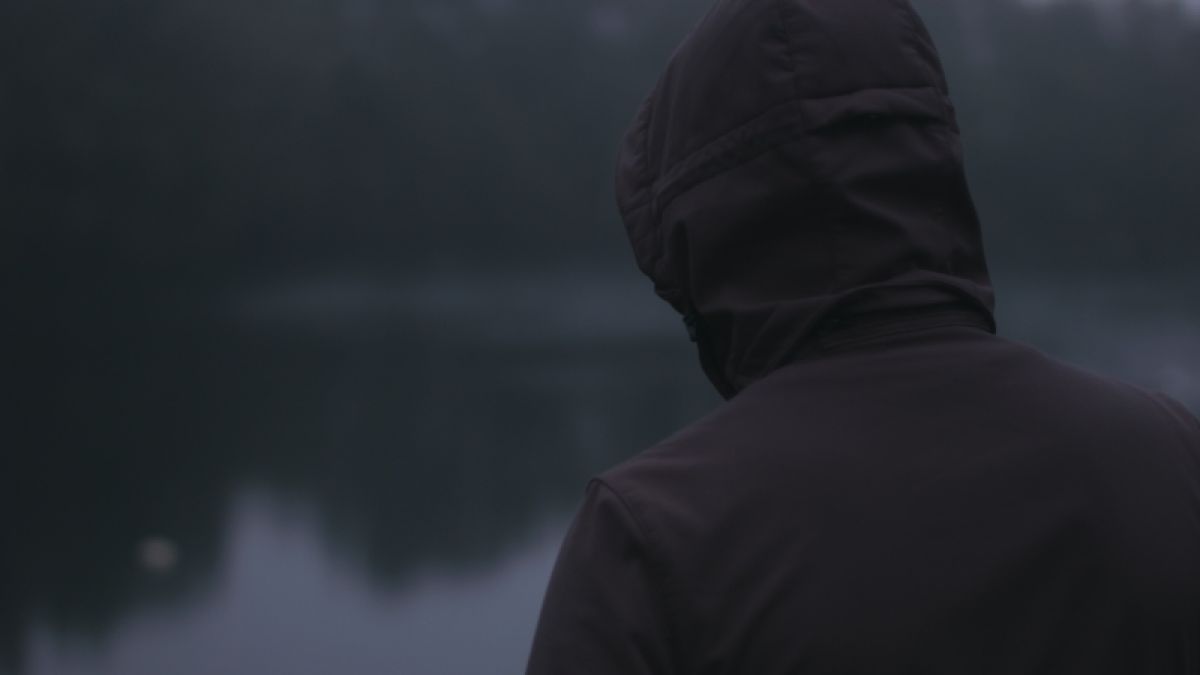 Erstellung eines Dokumentarfilms über den Apnoesport in Deutschland und eine Auseinandersetzung mit den Entstehungsprozessen hinter den bewegten Bildern.