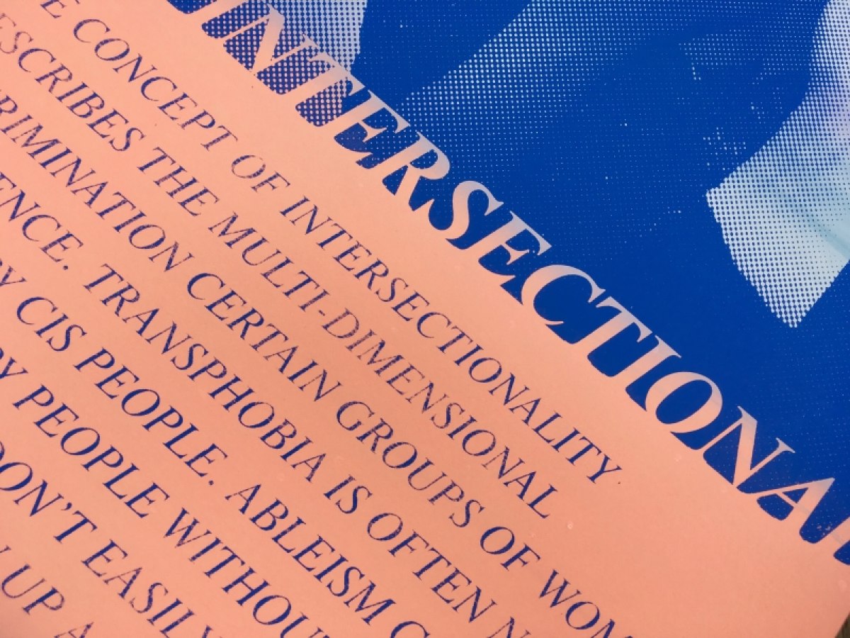 Konzeption und Gestaltung von Merchandise und Plakaten für ein feministisches Label