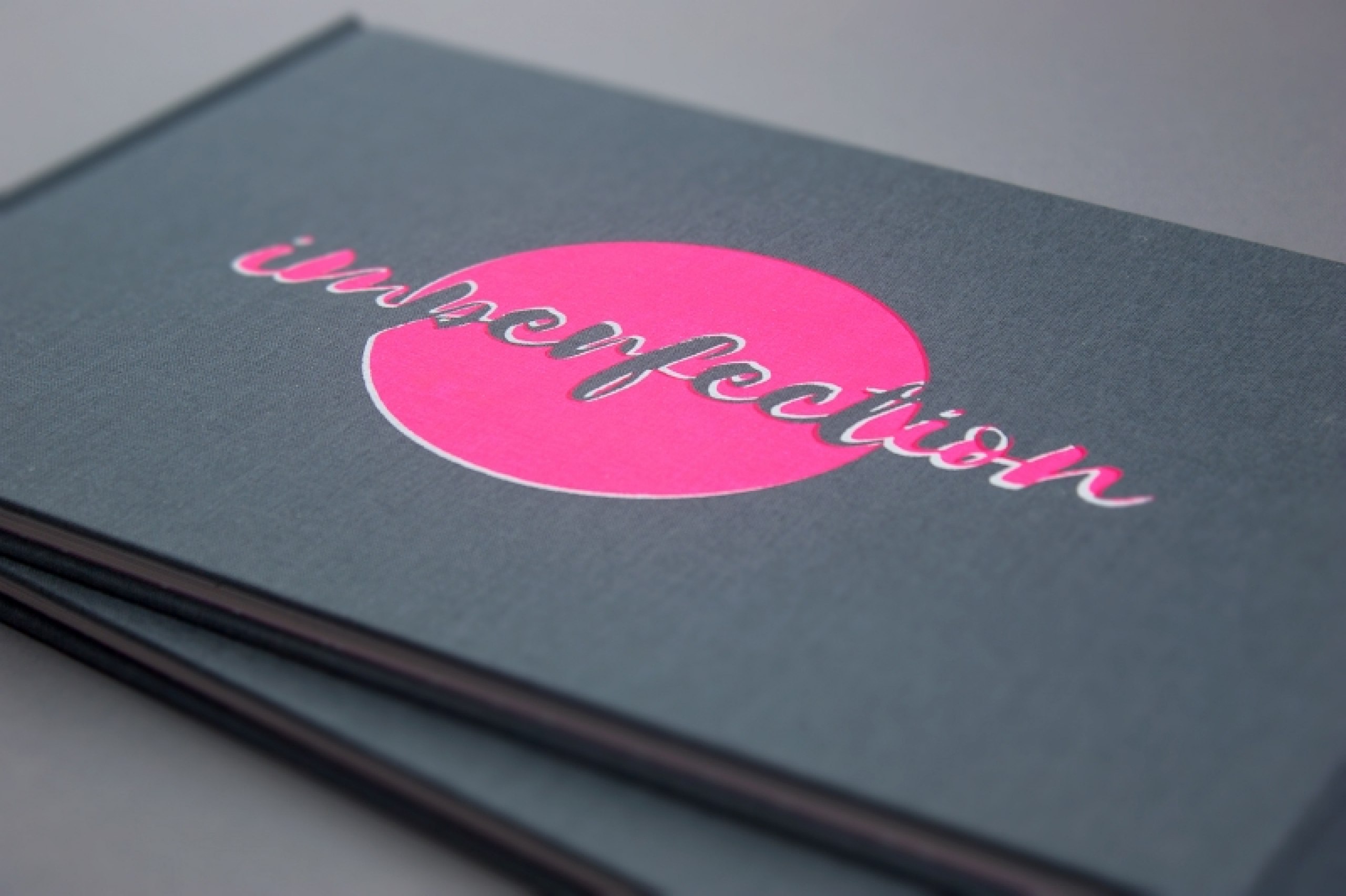 Konzeption und Gestaltung eines Buchs zum Thema Body Shaming