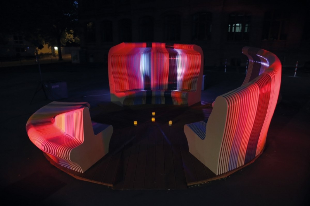 Wie sieht ein Dienstleistungsgeschäftsmodell im Bereich Lighting Design & Lichtkultur aus?