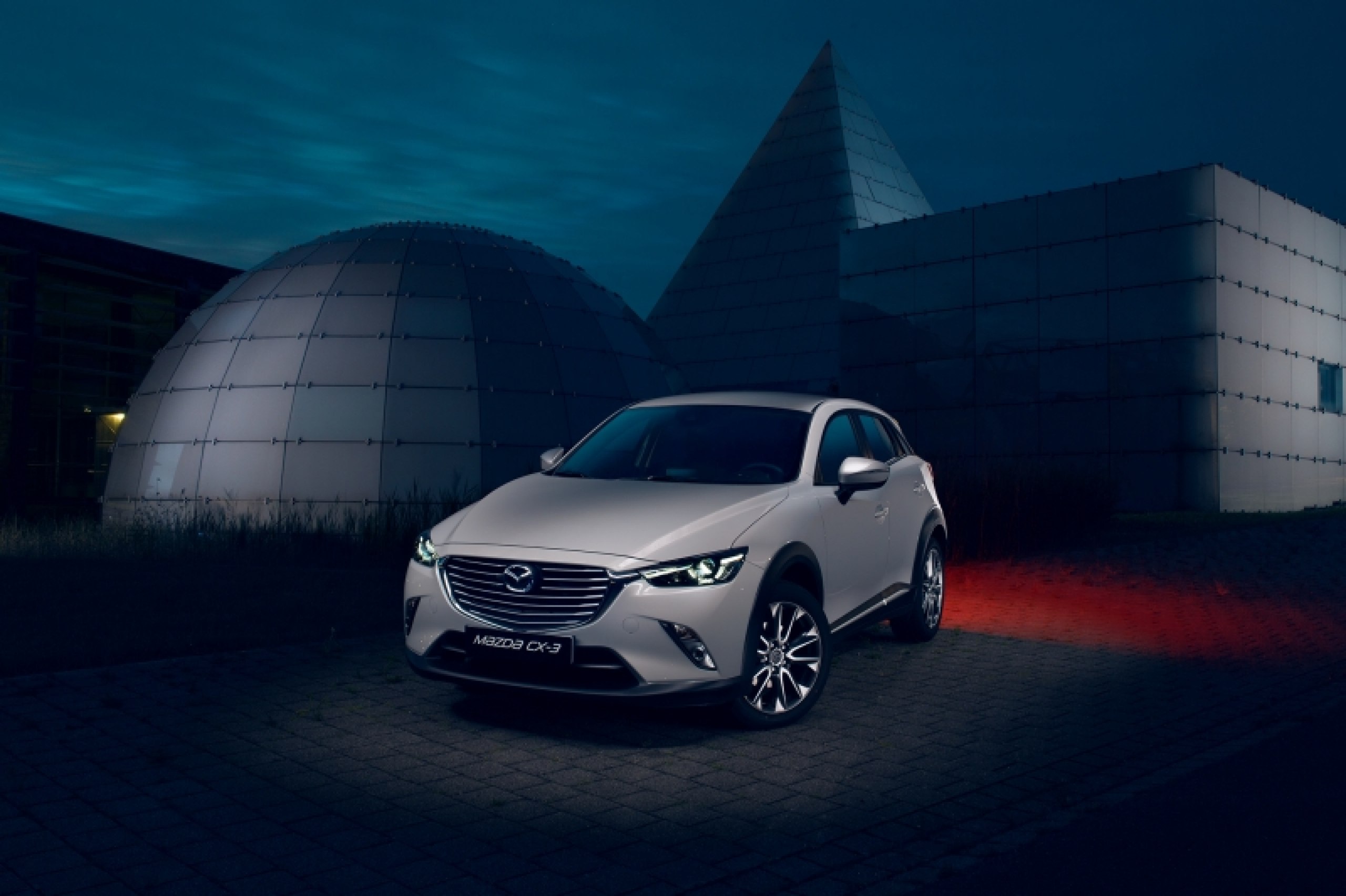 No road is long with good company – Erstellung von Werbe- und Lifestyleaufnahmen für Mazda