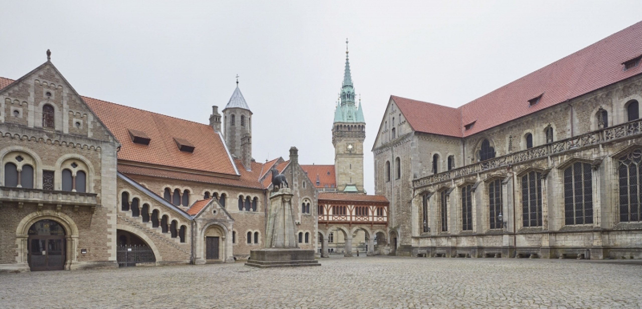 Künstlerische Fotodokumentation des Braunschweiger Doms