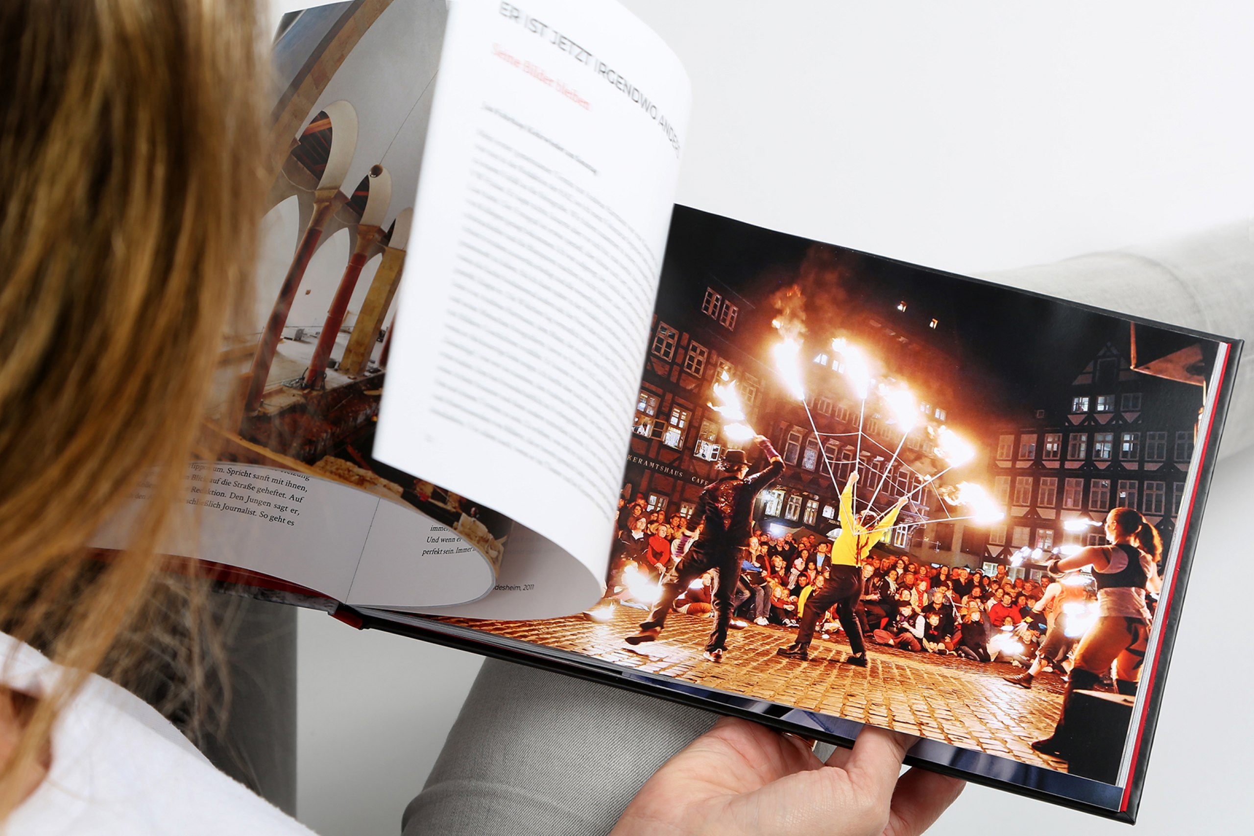 Kombination von Pressefotografie und Editorial Design anhand eines Bildbandes