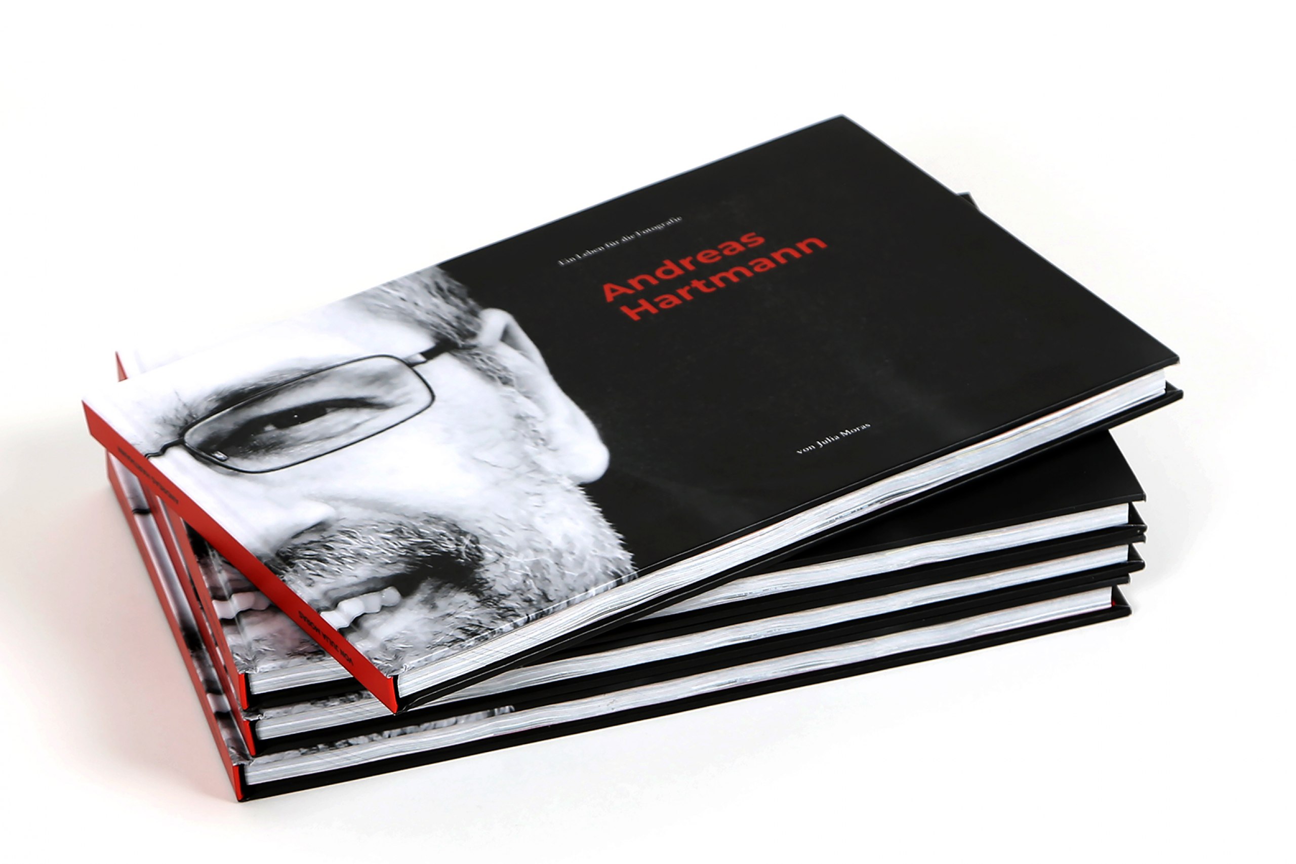 Kombination von Pressefotografie und Editorial Design anhand eines Bildbandes