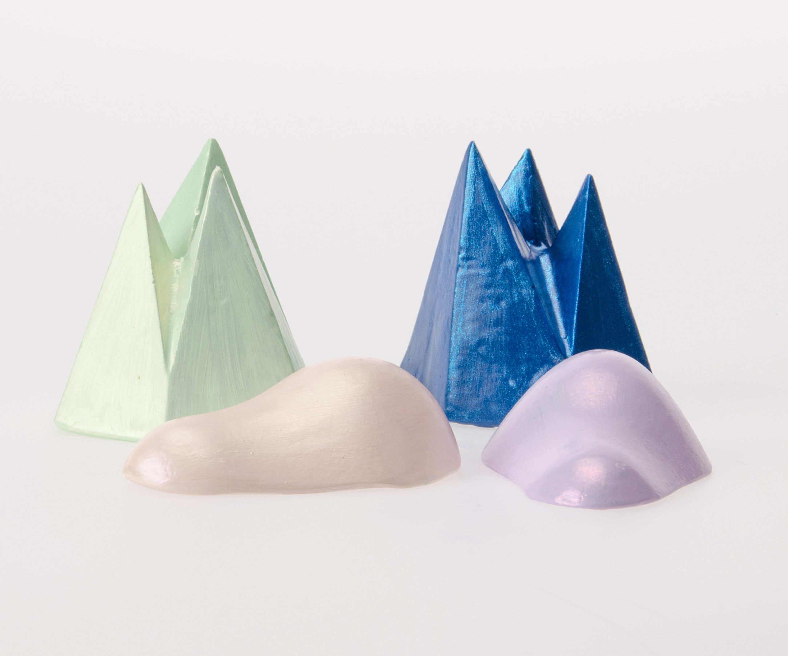 Ein Farb-,Material- und Form-Konzept für irisierende Farben