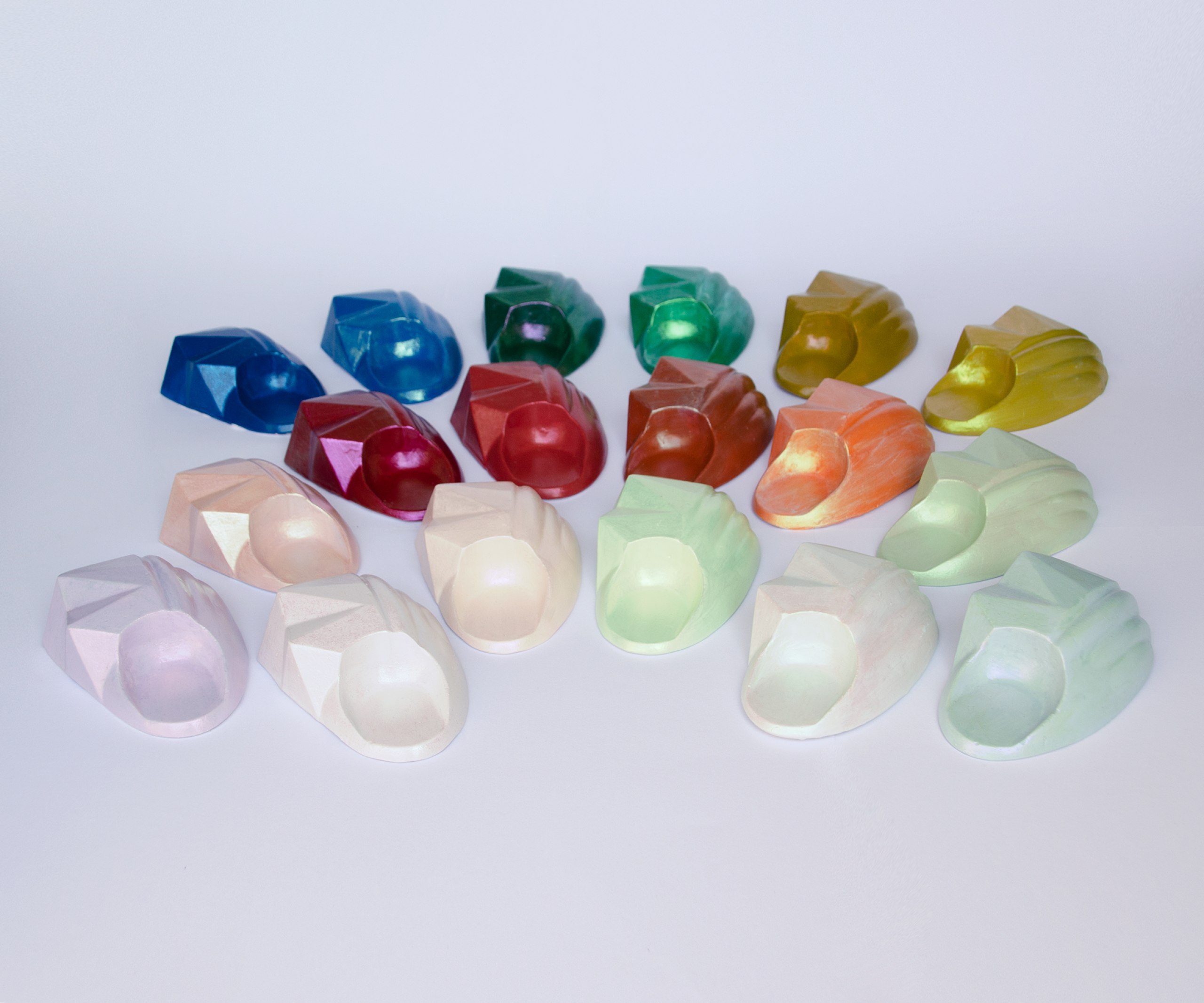 Ein Farb-,Material- und Form-Konzept für irisierende Farben