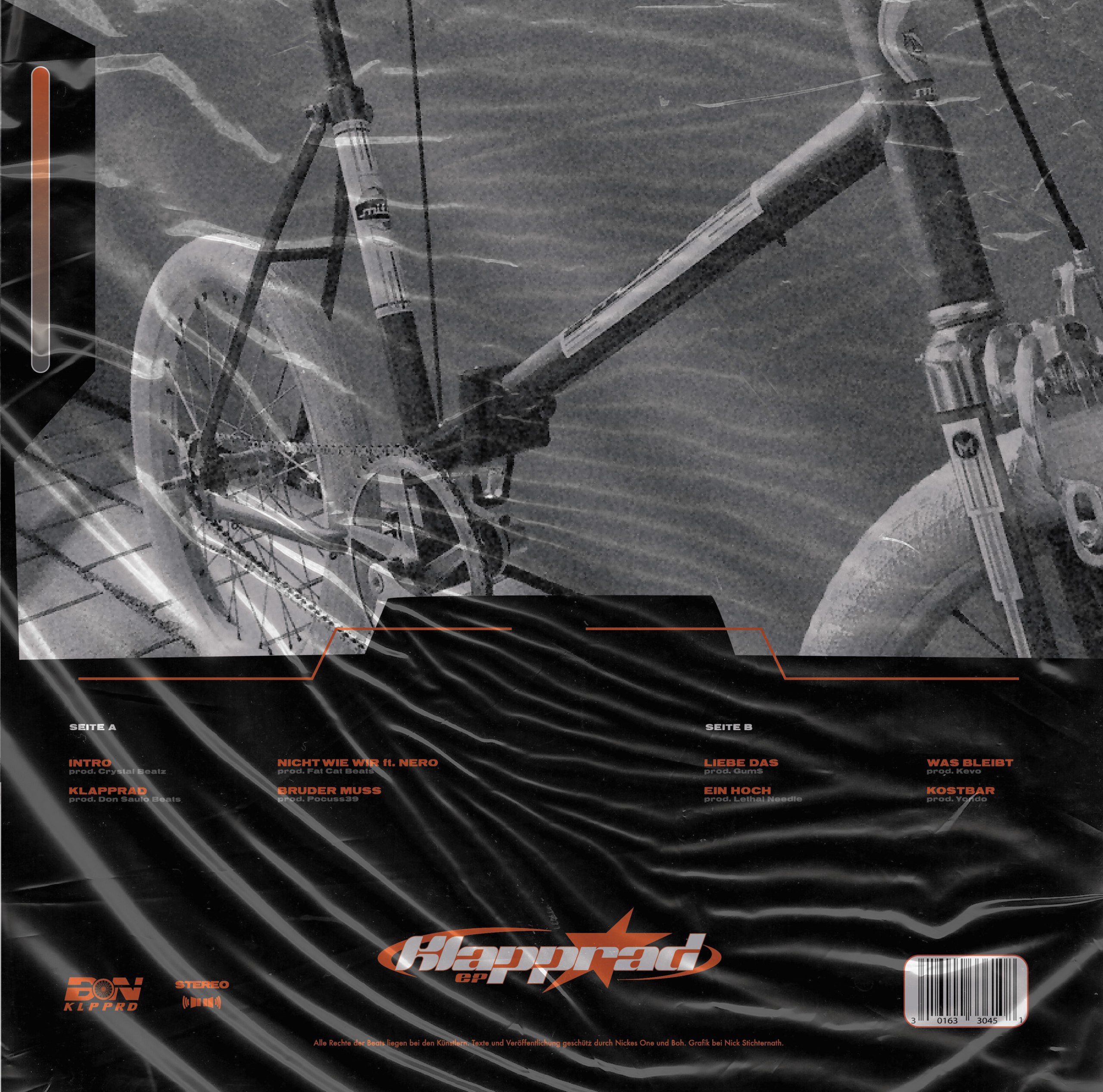 Konzeption und Gestaltung einer Schallplatte – LP, Cover, Booklet und diverse Merchandise-Artikel
