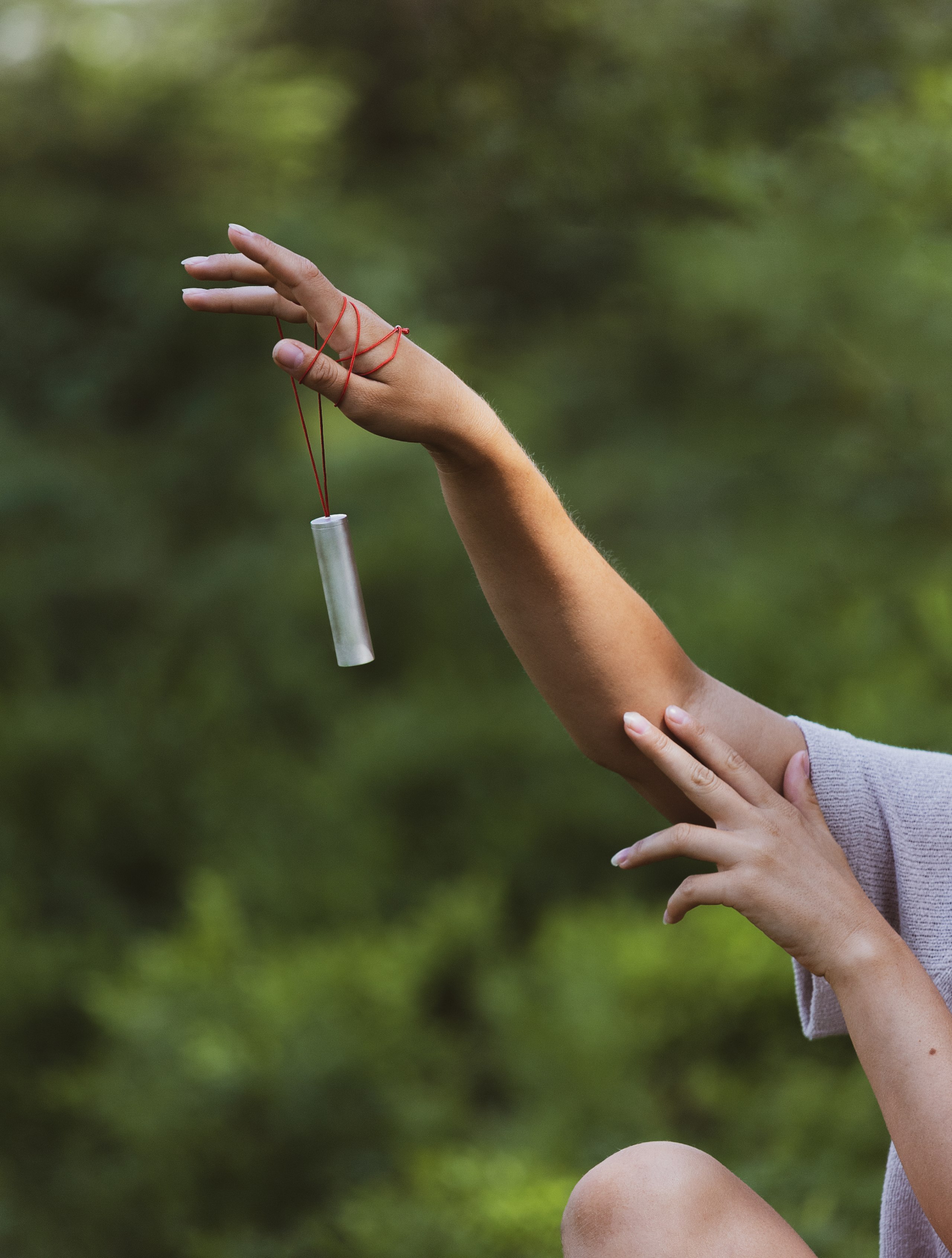 Gestaltung körperbezogener Objekte, welche als Begleiter im Alltag die psychische Gesundheit stärken