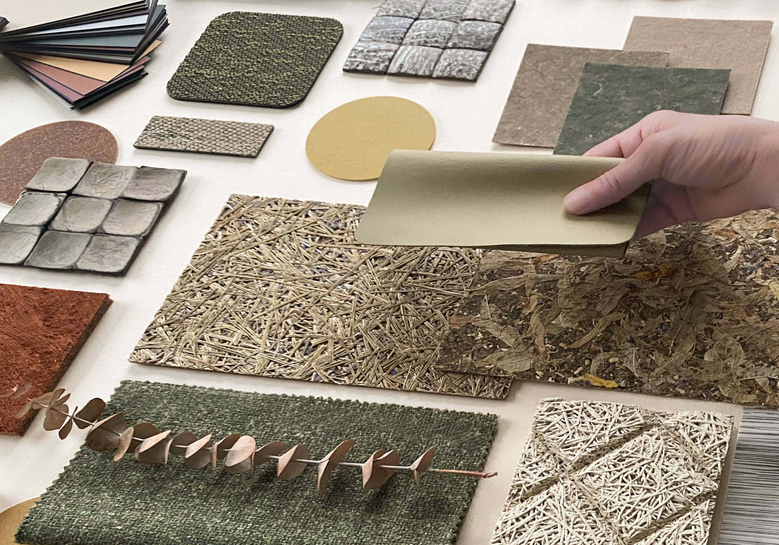 Nachhaltige Musterbox 2.0 für Moodboards