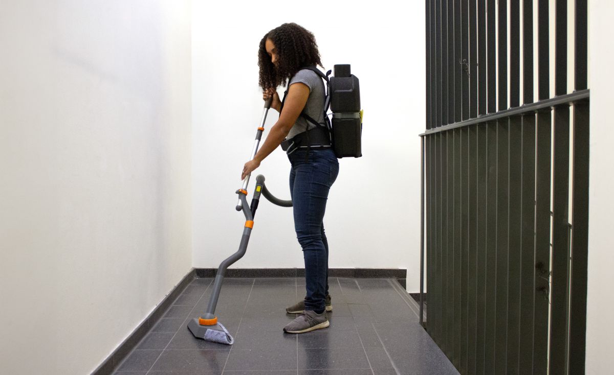 Die innovative Reinigungshilfe für die professionelle Treppenraumreinigung
